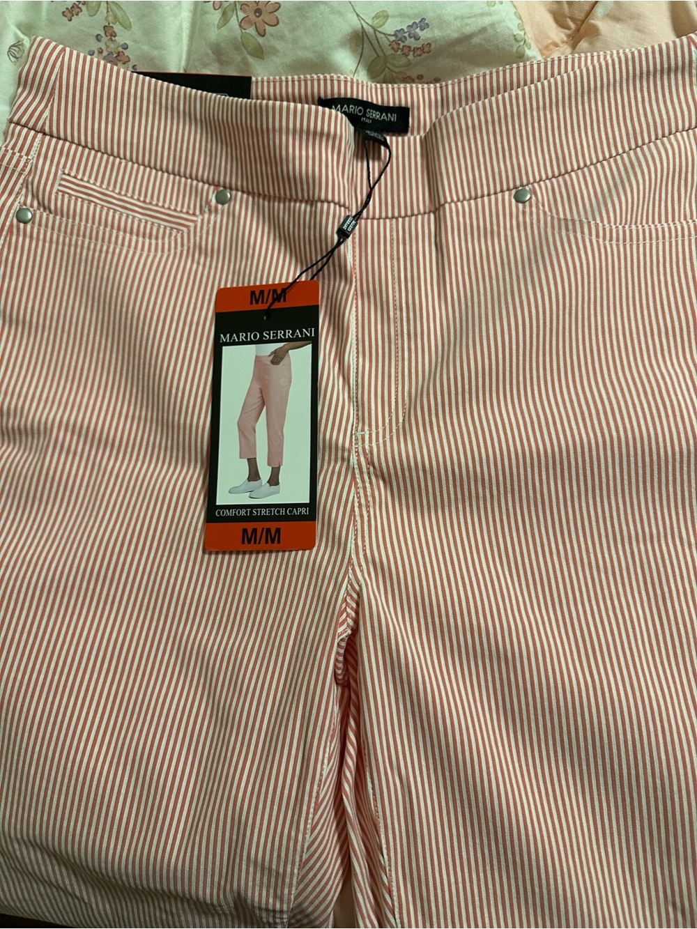 Mario Serrani Pink Peach Stripe Capris M NWT